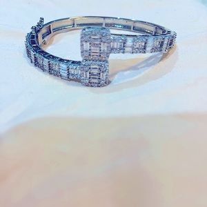 Stainless steel crystal bracelet